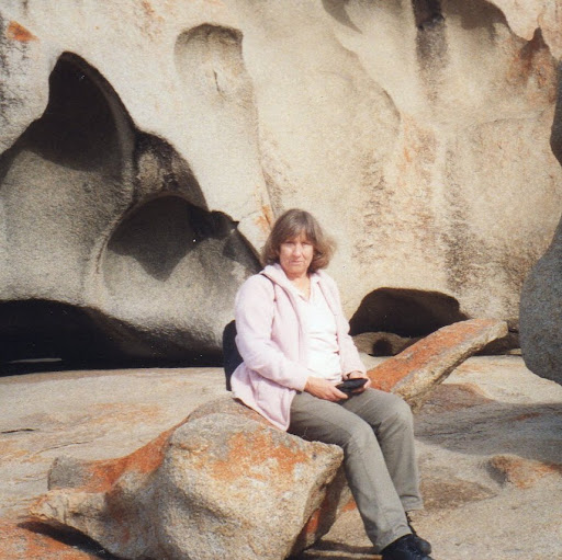 Anne Hunt Photo 10
