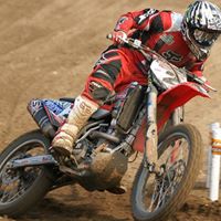 Bradley Stephens Photo 25