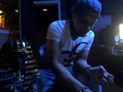 Antoine Carter Photo 9