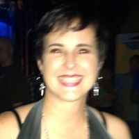 Rhonda Edwards Photo 15