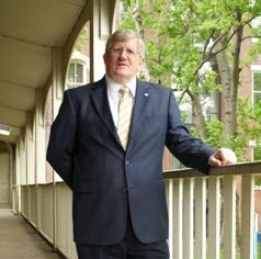 Gordon Russell Photo 17