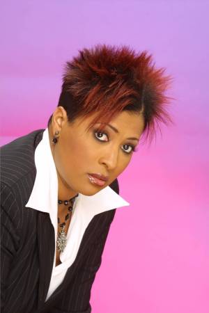 Wendy Hunter Photo 27
