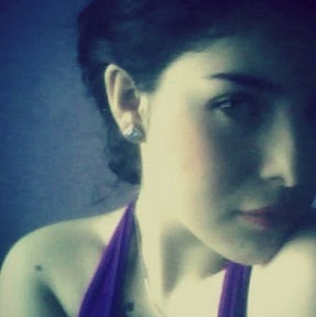 Alexandra Toro Photo 30
