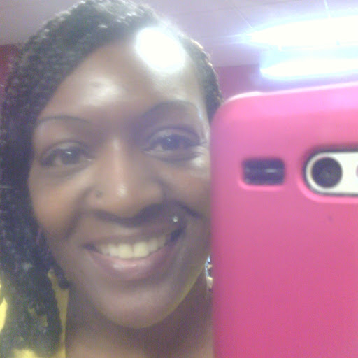Earline Robinson Photo 12