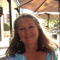 Paula Noble Photo 30