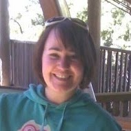 Laura Hickey Photo 29