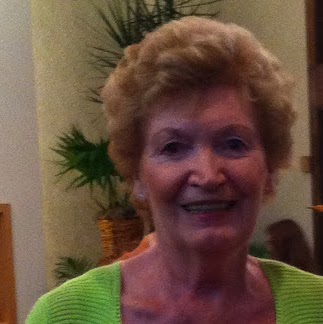 Margaret Lynch Photo 38