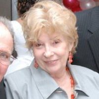 Linda Weber Photo 31
