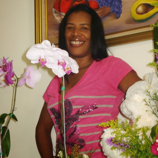 Maria Encarnacion Photo 36