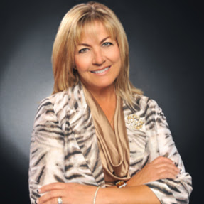 Cynthia Cox Photo 20