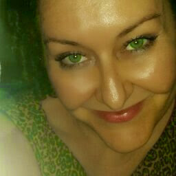 Nicole Ireland Photo 20