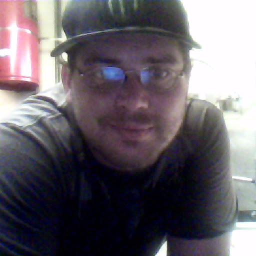 Jason Lutz Photo 39