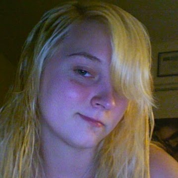 Tara Harris Photo 41