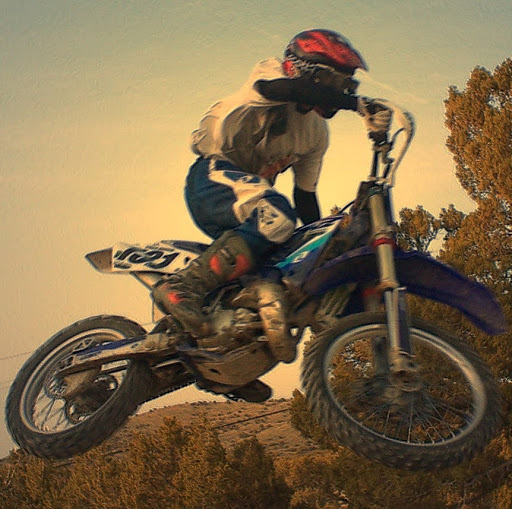 Chris Hansen Photo 8