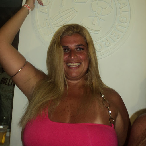 Elaine David Photo 14