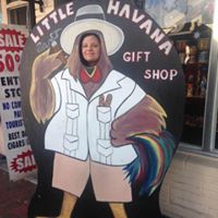 Amanda Hipp Photo 1