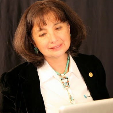 Helen Bowers Photo 11