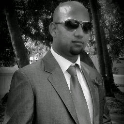 Joseph Gomes Photo 33