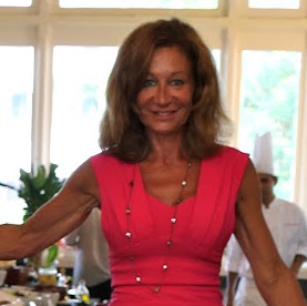 Jacqueline Hopkins Photo 43