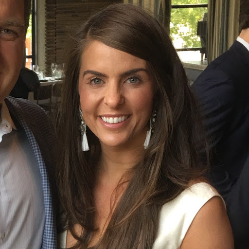 Jennifer Maddox Photo 17