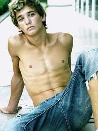 Steven Rodriquez Photo 30