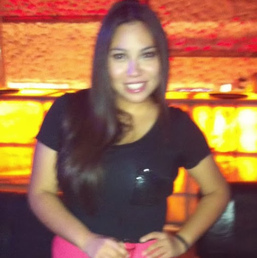 Elizabeth Rangel Photo 44