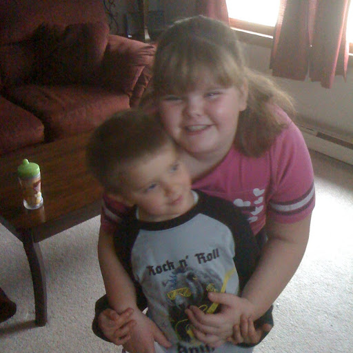 Emily Rowe Photo 11