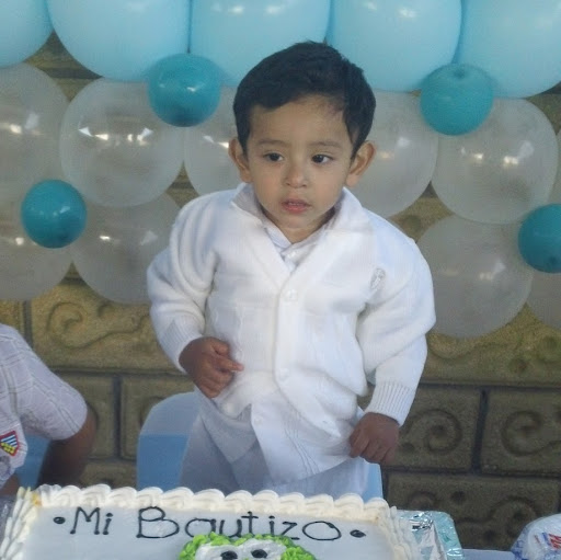 Andre Guzman Photo 12