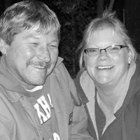 Laurie Brewer Photo 23