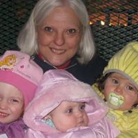 Patricia Weeks Photo 29