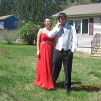 Rebecca Menard Photo 3