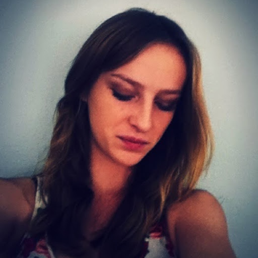 Julia Andrews Photo 31