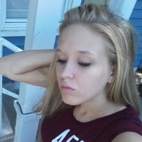 Amanda Prather Photo 30