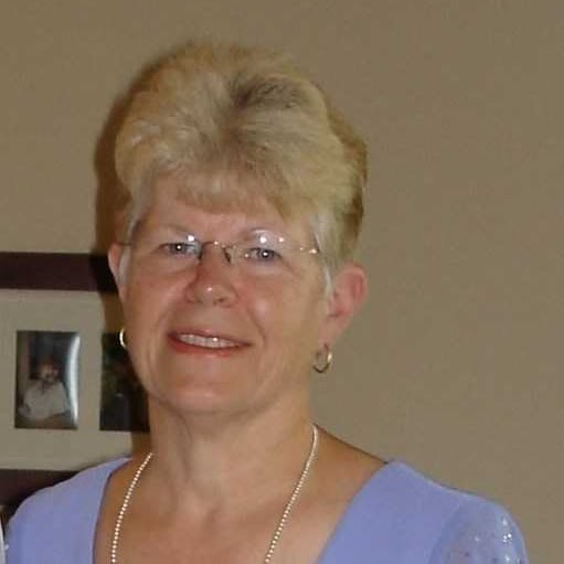 Marilyn Mills Photo 26