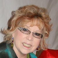 Stephanie Sparks Photo 50