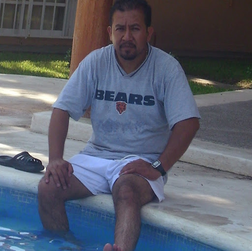 Armando Guzman Photo 36