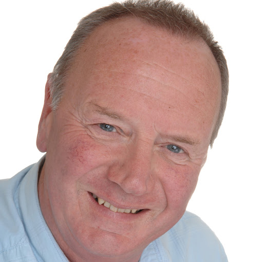Robert Henley Photo 33