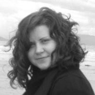 Julie Buckley Photo 15