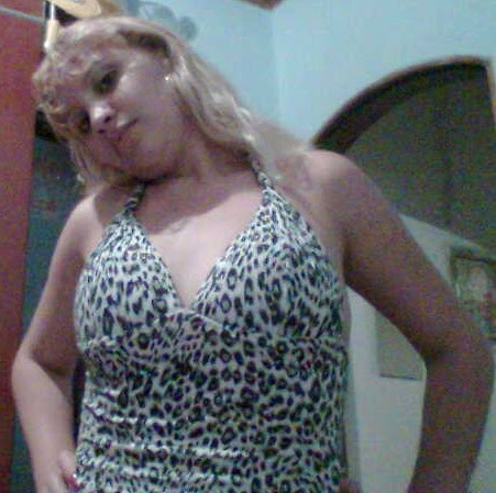 Juli Silva Photo 10