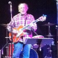 Barry Gold Photo 5