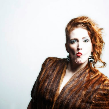 Geraldine Quinn Photo 11