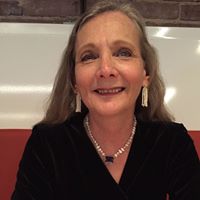 Deborah Layman Photo 17