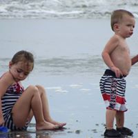 Angie Welch Photo 10