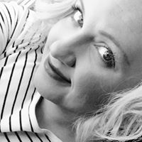 Sarah Mccourt Photo 7