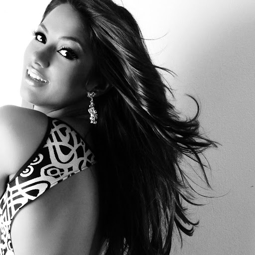 Jessica Scheel Photo 14