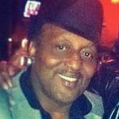 Lloyd Bell Photo 31