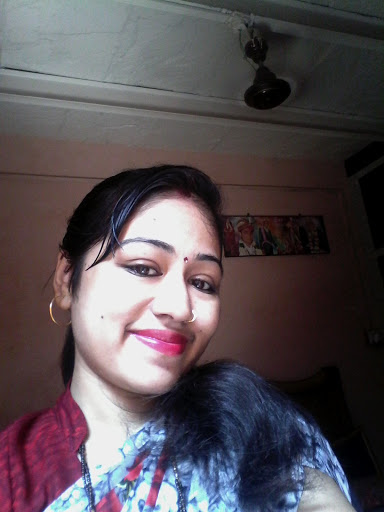 Deepti Varshney Photo 23