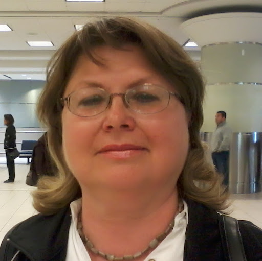 Elizabeth Piotrowski Photo 21