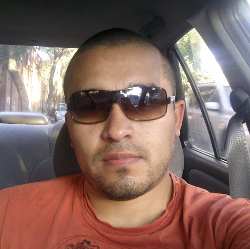 Ernesto Sanchez Photo 37