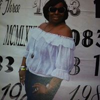 Cassandra Warren Photo 17